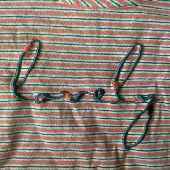 Thyme Maternity Tee - Picture 2 of 4